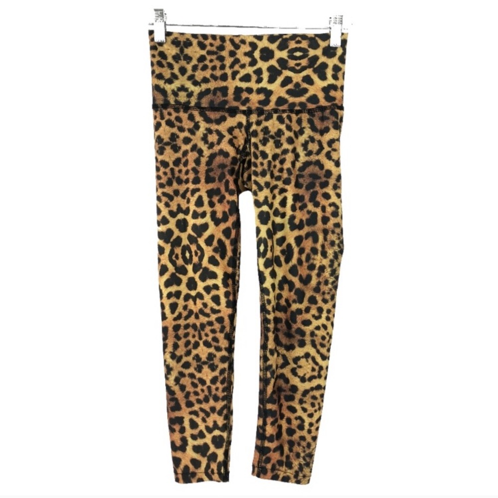 COPY - Teeki x-small, rare crop leggings, cheetah…